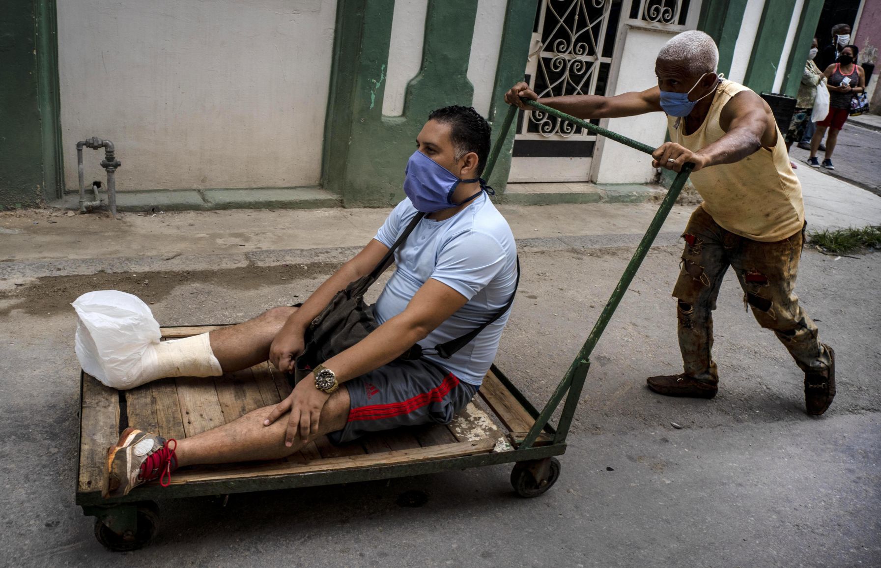 APTOPIX Virus Outbreak Cuba